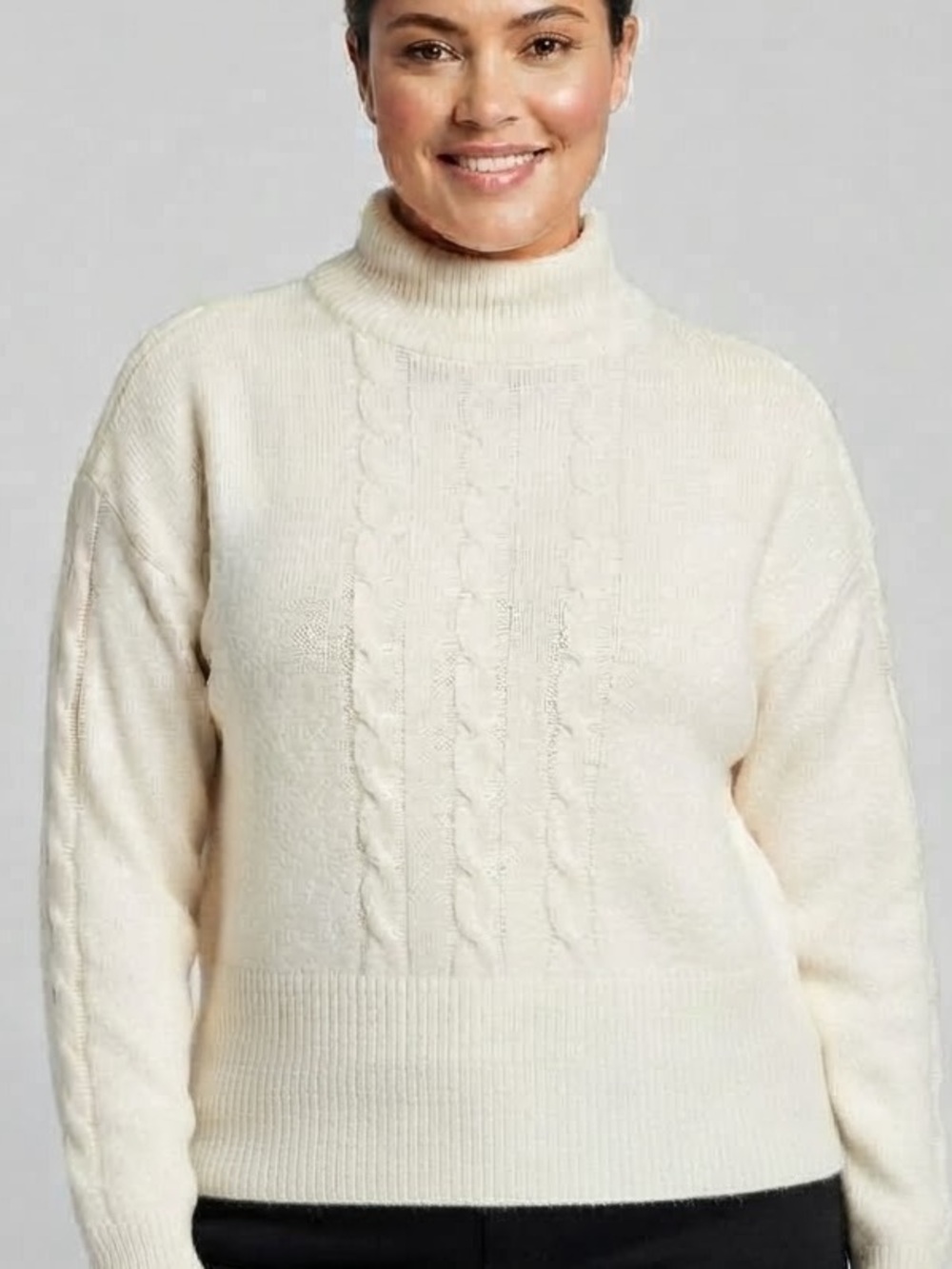 Vintage YARNWORKS Cream Turtleneck Sweater Classic Cable Knit size LARGE